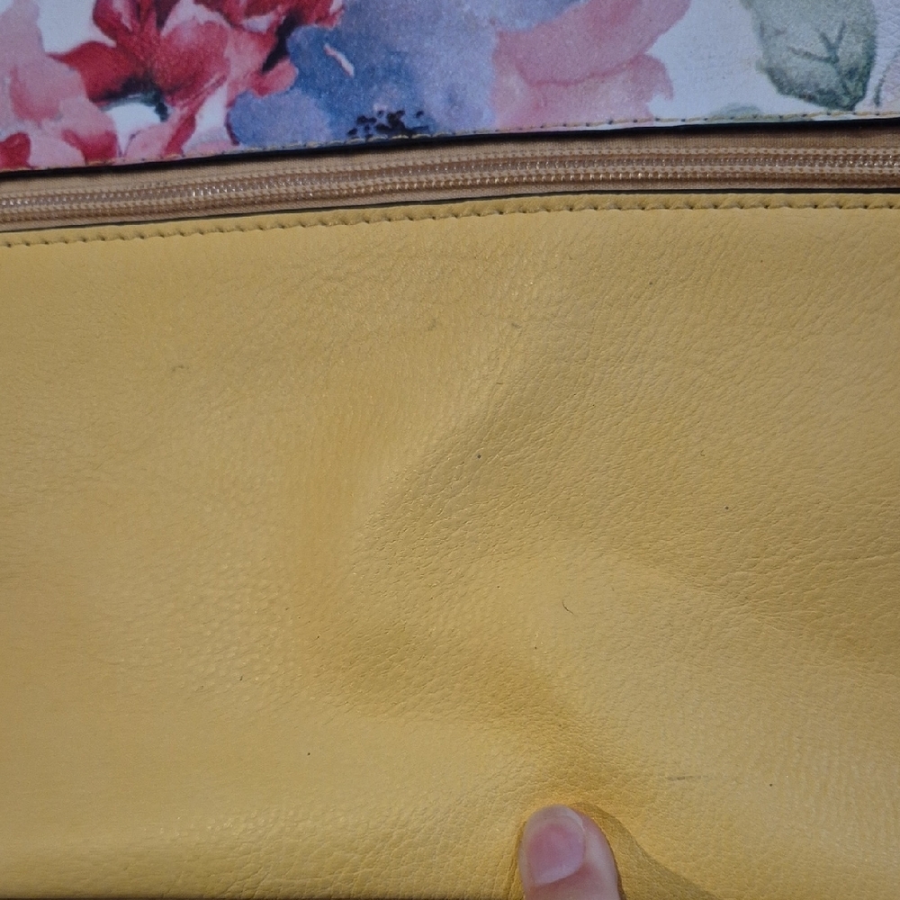 Floral Yellow Backpack - Picture 3 of 9
